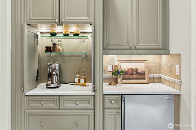 4141 244th Avenue NE, Redmond, WA 98053