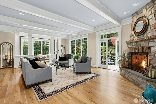 4141 244th Avenue NE, Redmond, WA 98053