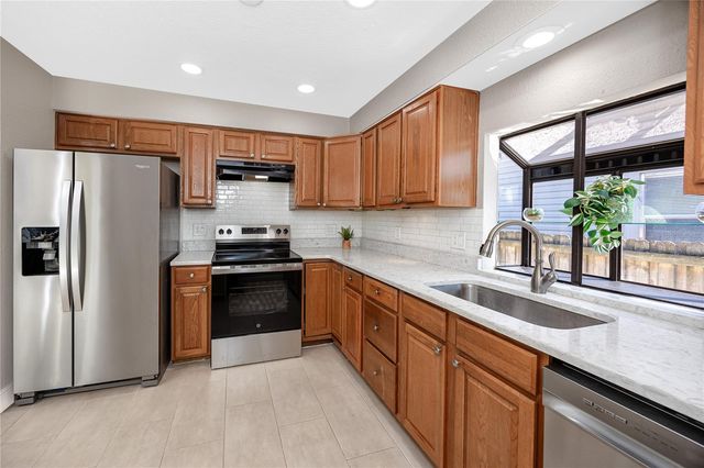 3626 QUEEN STREET N, St Petersburg, FL 33713