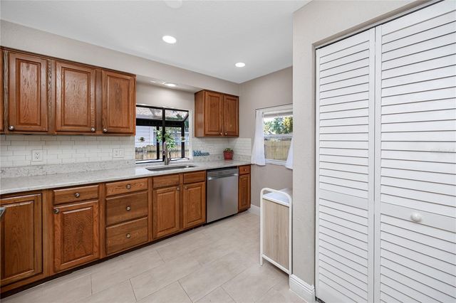 3626 QUEEN STREET N, St Petersburg, FL 33713