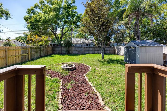 3626 QUEEN STREET N, St Petersburg, FL 33713