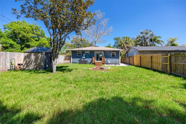 3626 QUEEN STREET N, St Petersburg, FL 33713