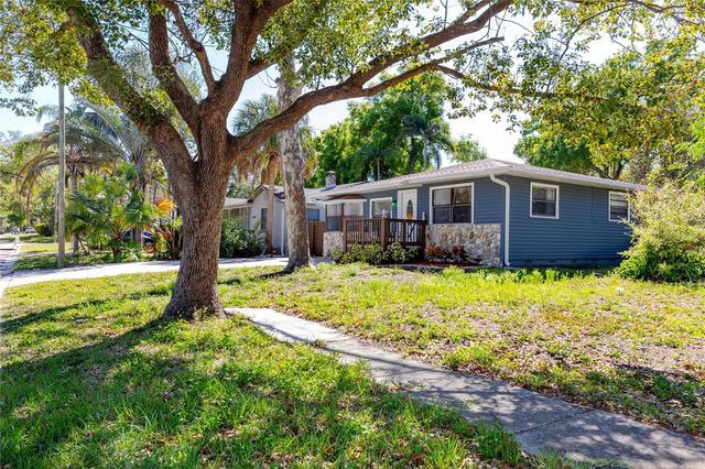 3626 QUEEN STREET N, St Petersburg, FL 33713