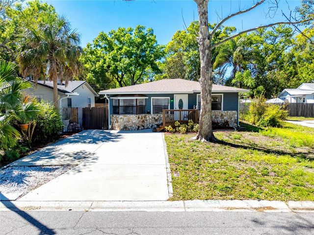 3626 QUEEN STREET N, St Petersburg, FL 33713