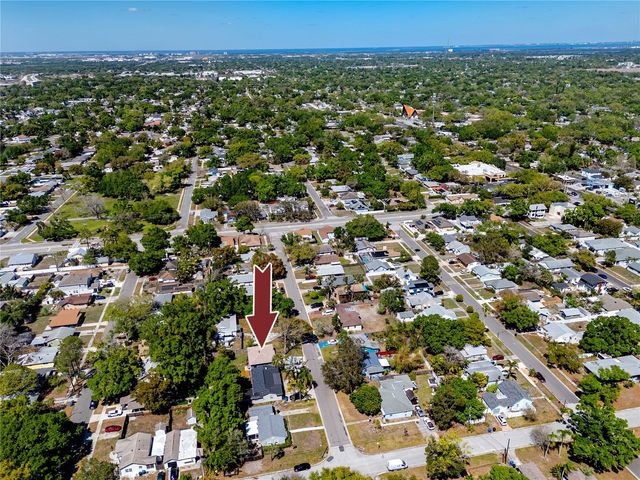 3626 QUEEN STREET N, St Petersburg, FL 33713