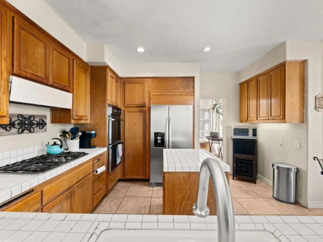 980 Cookie Lane, Fallbrook, CA 92028