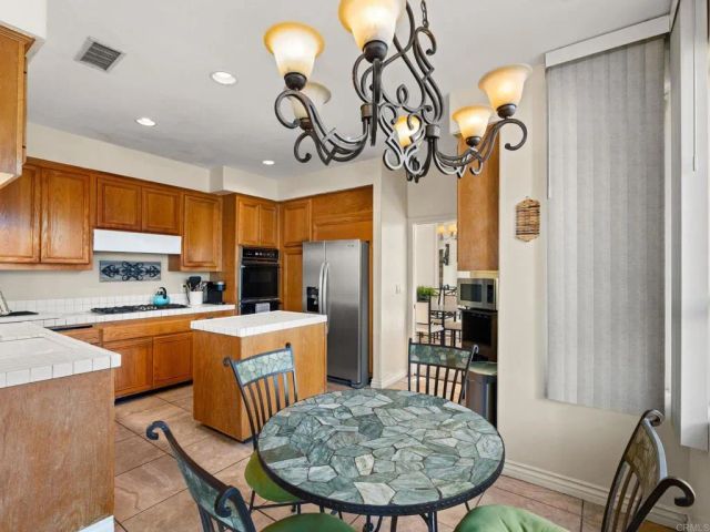 980 Cookie Lane, Fallbrook, CA 92028