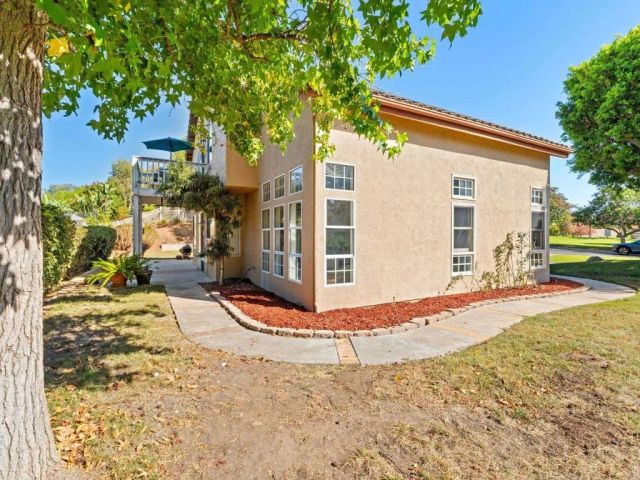 980 Cookie Lane, Fallbrook, CA 92028