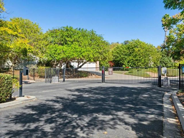 980 Cookie Lane, Fallbrook, CA 92028