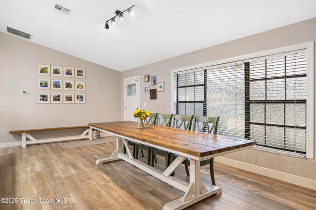 456 Narragansett Street NE, Palm Bay, FL 32907