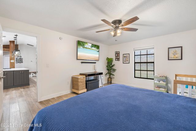 456 Narragansett Street NE, Palm Bay, FL 32907