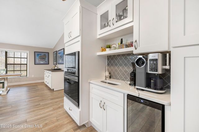 456 Narragansett Street NE, Palm Bay, FL 32907