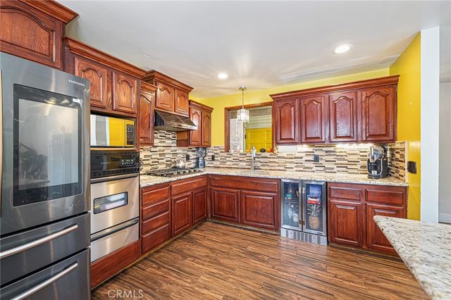 656 Sandy Hook, La Puente, CA 91744