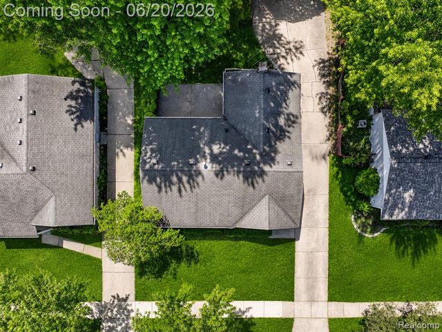 6631 Burnham Drive, Canton, MI 48187