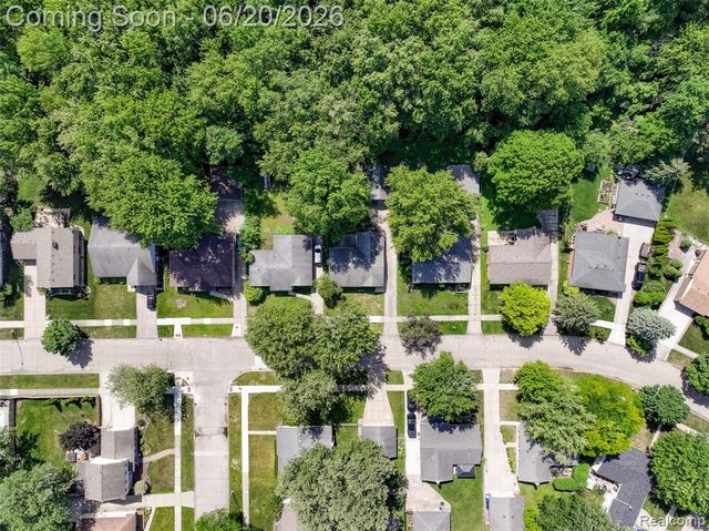 6631 Burnham Drive, Canton, MI 48187