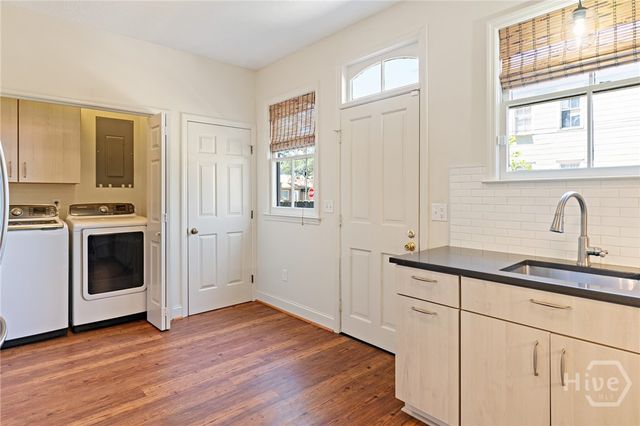 623 Tattnall Street, Savannah, GA 31401