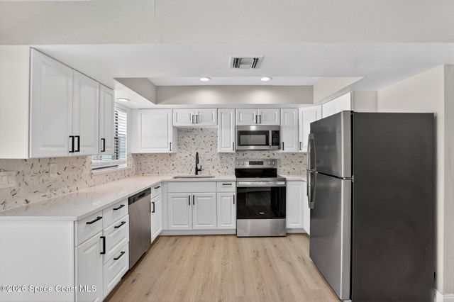 1050 Barclay Drive, Cocoa, FL 32927