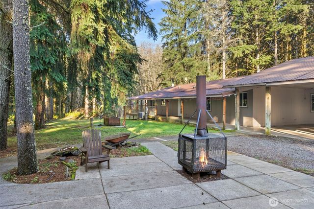 1895 North Fork Road, Chehalis, WA 98532