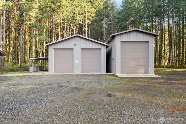 1895 North Fork Road, Chehalis, WA 98532