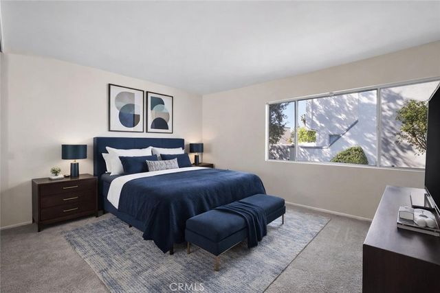 18515 Mayall Street J, Northridge, CA 91324