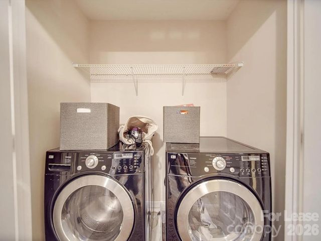 5657 Tipperlinn Way, Charlotte, NC 28278