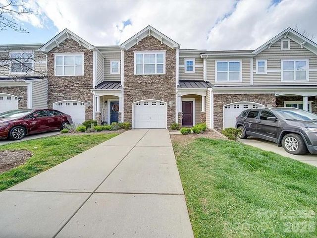 5657 Tipperlinn Way, Charlotte, NC 28278