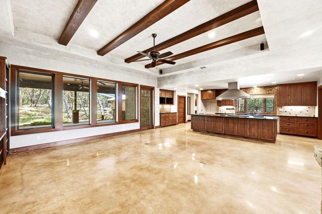 158 Condor DR, San Marcos, TX 78666