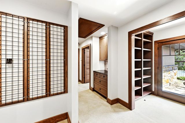 158 Condor DR, San Marcos, TX 78666