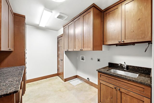 158 Condor DR, San Marcos, TX 78666