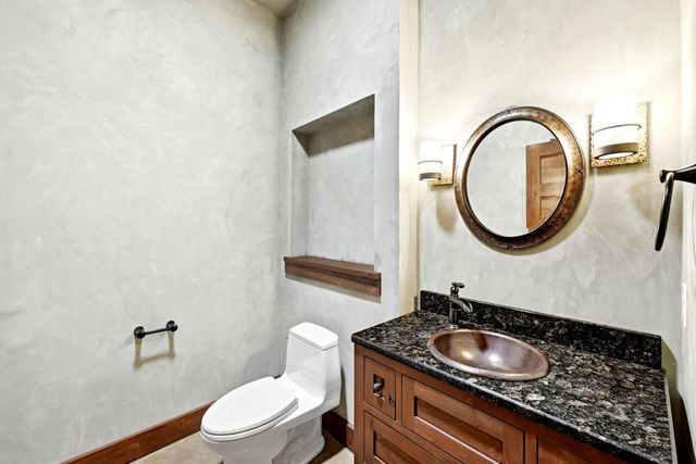 158 Condor DR, San Marcos, TX 78666