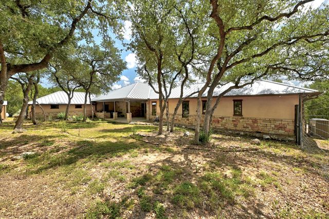 158 Condor DR, San Marcos, TX 78666