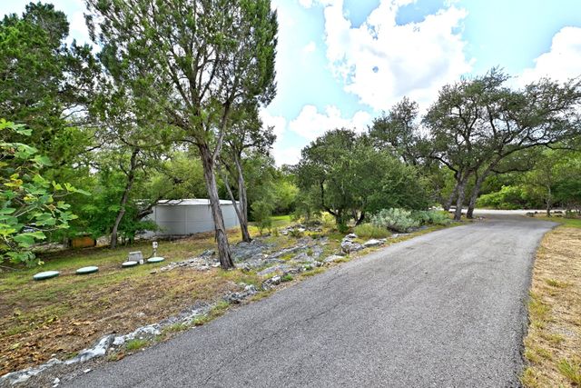 158 Condor DR, San Marcos, TX 78666