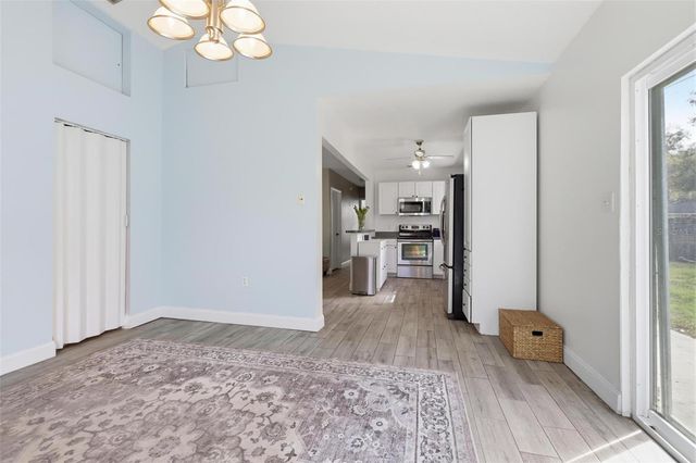 102 LAKE CHARLES ROAD, Deland, FL 32724