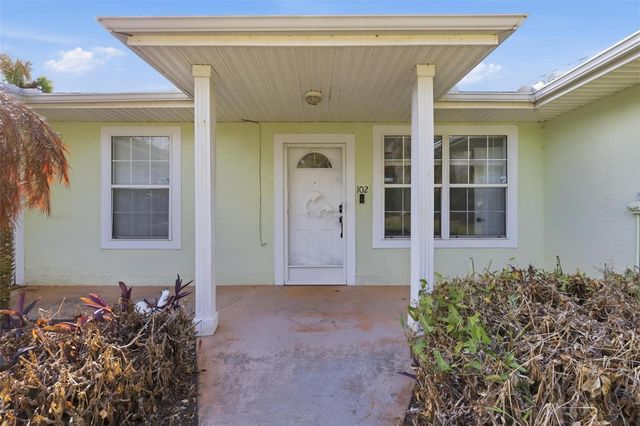 102 LAKE CHARLES ROAD, Deland, FL 32724