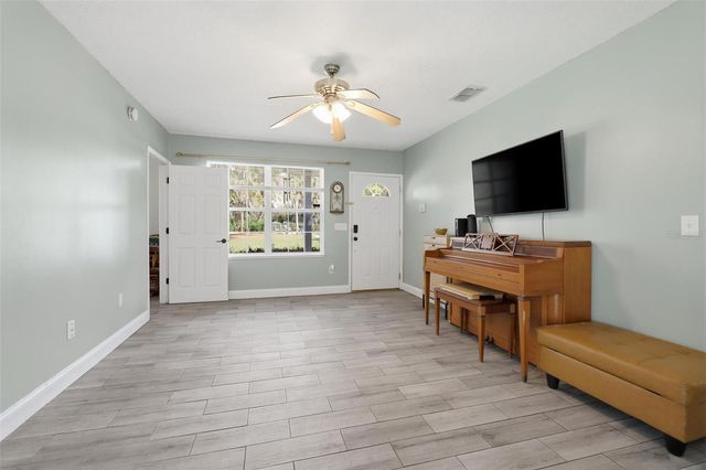 102 LAKE CHARLES ROAD, Deland, FL 32724