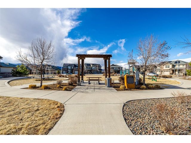 9781 Bennett Peak St, Littleton, CO 80125