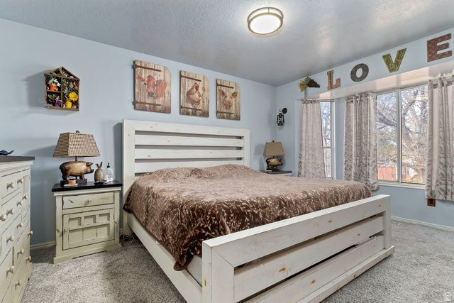 989 E SANDCREST DR, Sandy, UT 84094