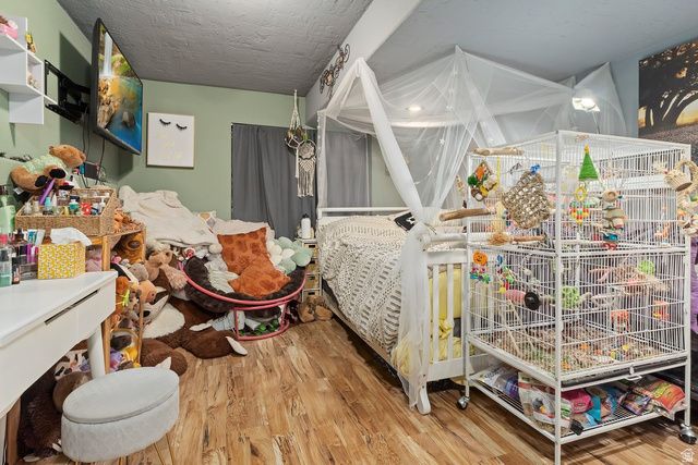 989 E SANDCREST DR, Sandy, UT 84094