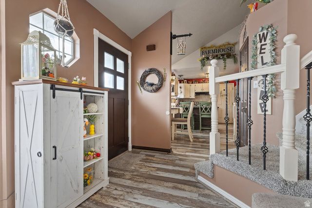 989 E SANDCREST DR, Sandy, UT 84094