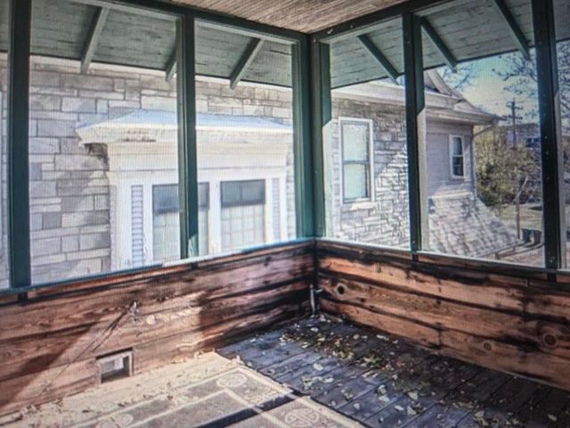 457 W William Street, Decatur, IL 62522