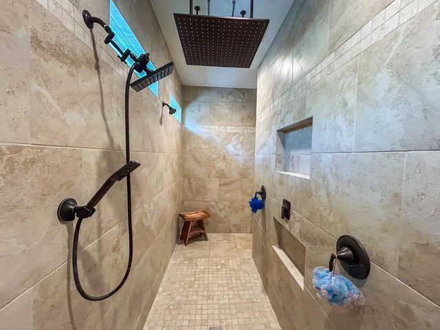 675 Somerset Trail, Point Blank, TX 77364