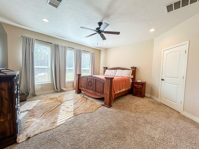 675 Somerset Trail, Point Blank, TX 77364