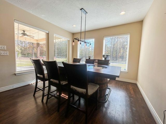 675 Somerset Trail, Point Blank, TX 77364