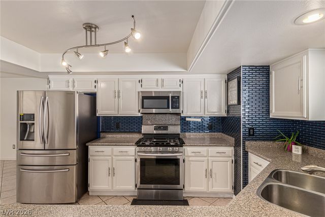 7504 Grenfell Drive, Las Vegas, NV 89129