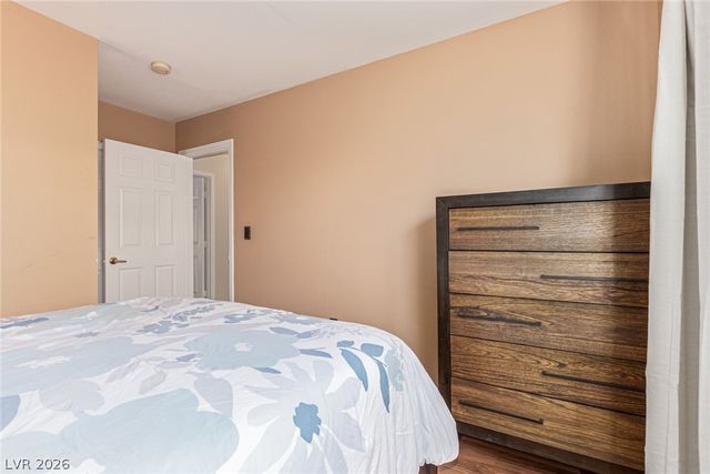 7504 Grenfell Drive, Las Vegas, NV 89129