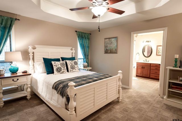 175 Old Gate Path, Holly Lake Ranch, TX 75765