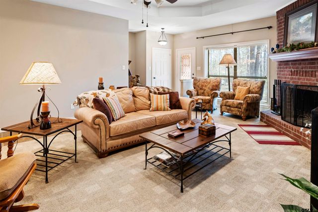 175 Old Gate Path, Holly Lake Ranch, TX 75765