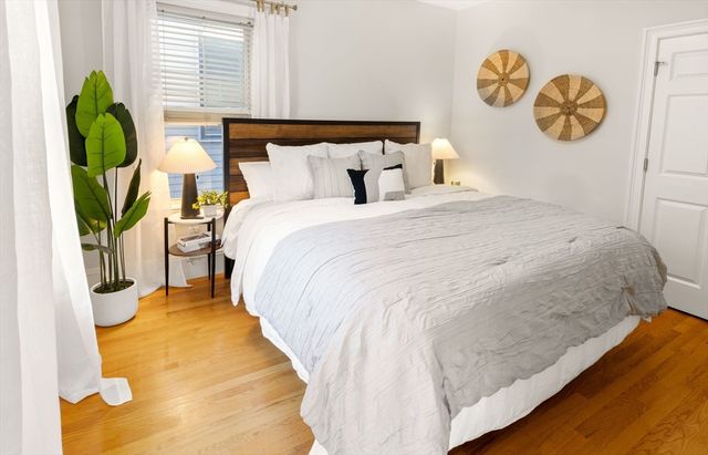 12 I St 3, Boston, MA 02127