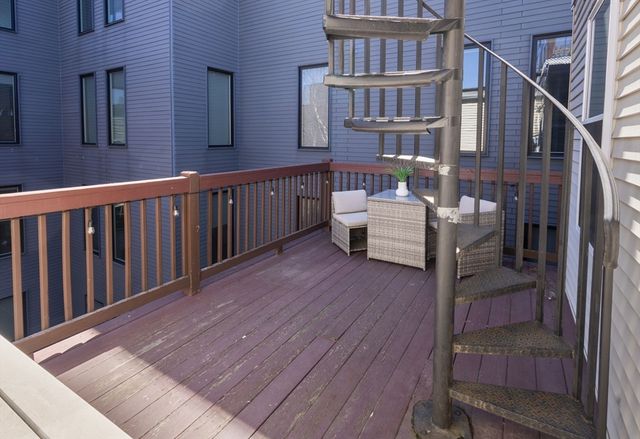 12 I St 3, Boston, MA 02127