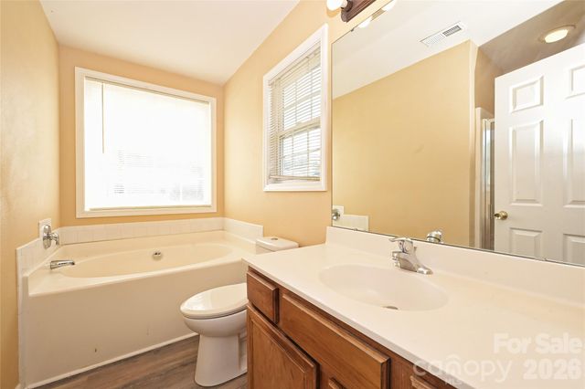 7310 Fig Lane, Charlotte, NC 28215